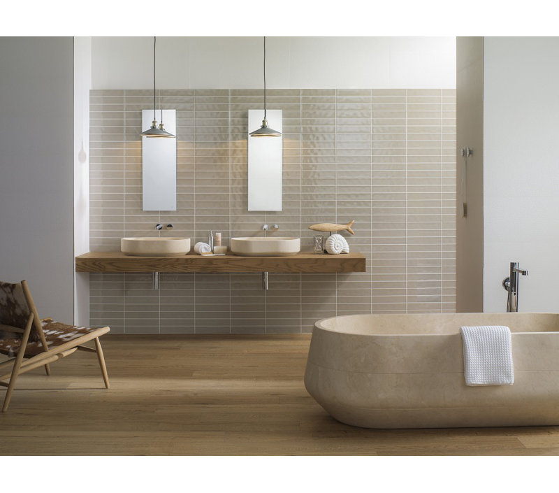 Smart Line Flat Beveled Wall Mirror, 19.69" x 31.5"