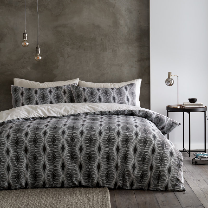 Ziggurat Geo Duvet Set, Super King Duvet Cover + 2 Standard Pillowcases