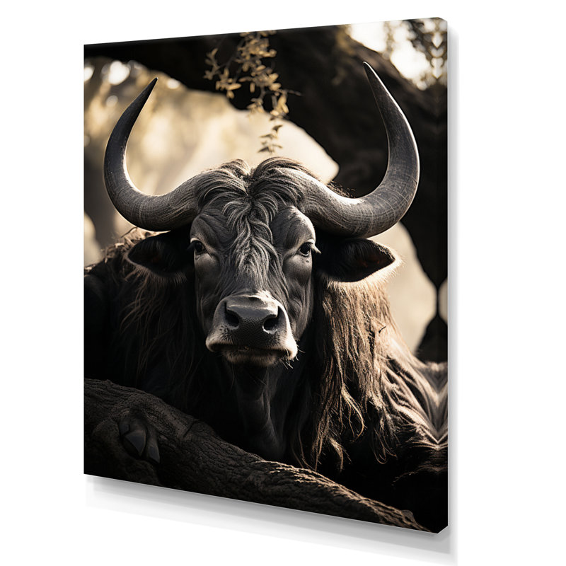 «Gray Buffalo Serenity In Shadows», reproduction d'art animalier, H 44 po x l 34 po x P 1,5 po, Toile tendue