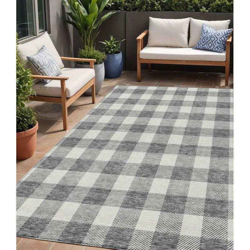 Tapis d'intérieur lavable à carreaux gris et gris anthracite HomeRoots 5 pi x 8 pi