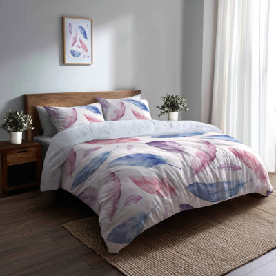 Kids Feathers Bedding Set Of 3 - Airy Feather Light Duvet Cover And Throw Pillow Set