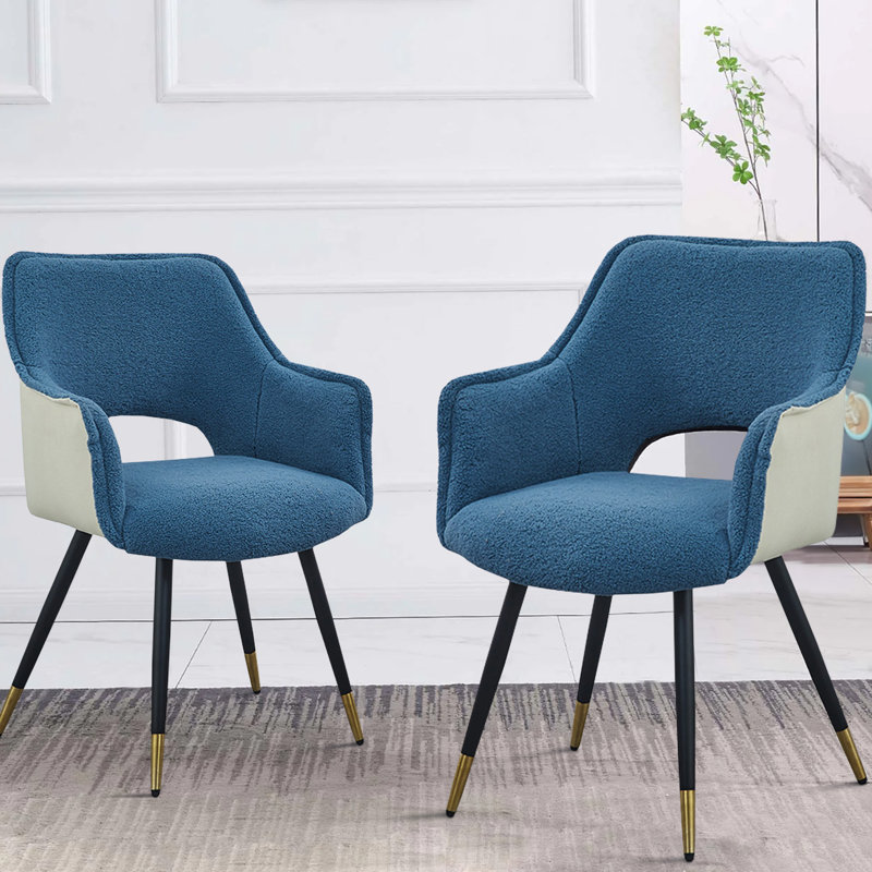 Chaise avec accoudoirs en tissu Raffo, Blanc / velours bleu