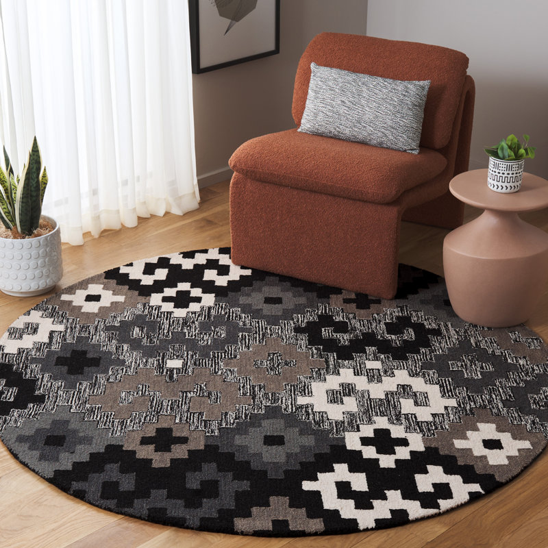 Lakeetha Hand Tufted Wool/Cotton Southwestern Rug in White/Gray/Black, Round 6'