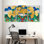 Tableau sur toile tendue représentant un ginkgo doré avec des personnages traditionnels et un paysage (lot de 3)