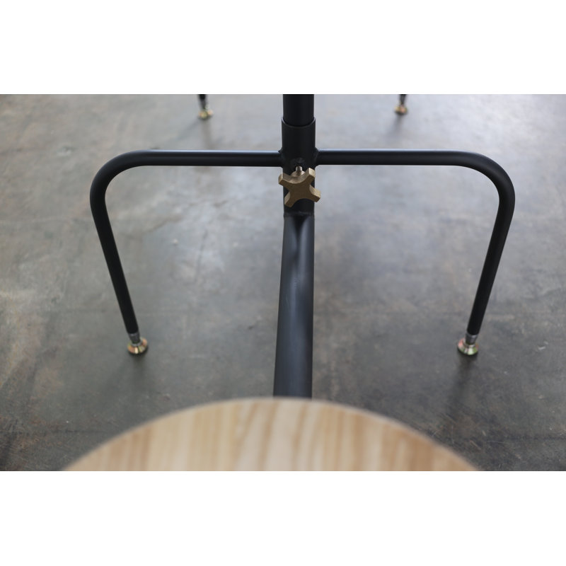 District Mills 28'' L Game Table