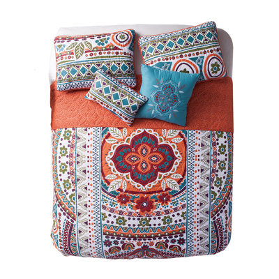 Natasha 5-Piece Reversible Medallion Quilt Set 