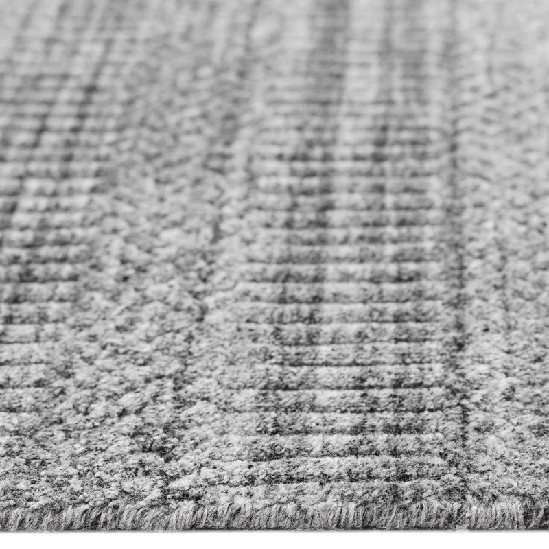 Sanam Striped Area Rug in Gray, Rectangle 5' x 8'