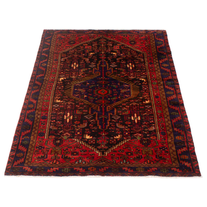Tapis noir Anadol 4 pi 6 po x 7 pi 3 po