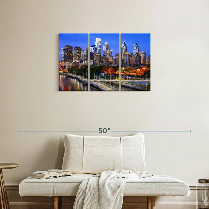 Sebbie Philadelphia Blue Hour, H 20 po x l 33 po