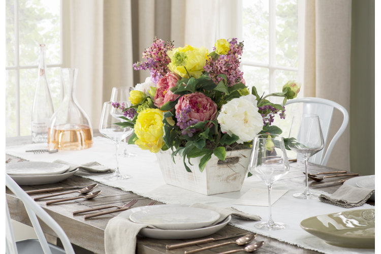 floral centerpieces for dining room tables