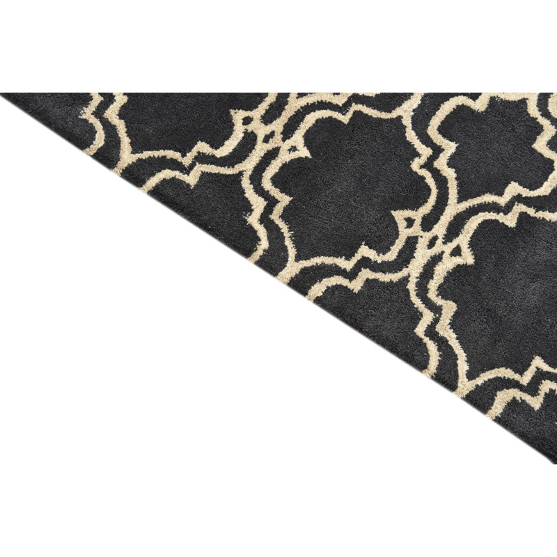 Tapis noir 5 x 8 Pineland
