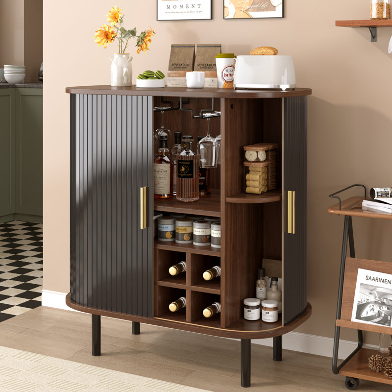 Armoire à vin cannelée avec support à vin à 8 grilles, Noir