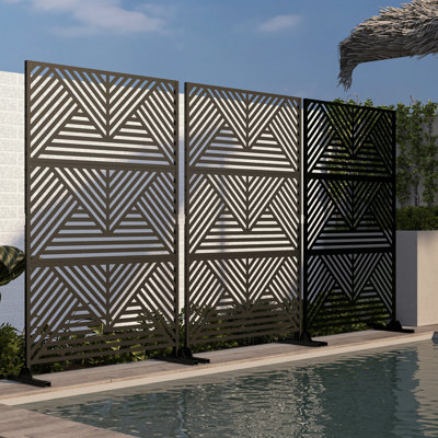 Stanaford 6.33 Ft H x 3.93 Ft W Privacy Screens and Partitions Free-Standing by Pia Ricco