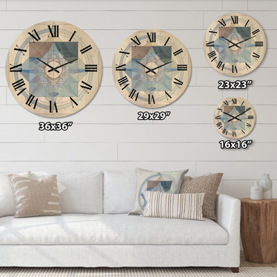 Horloge murale en bois serbe