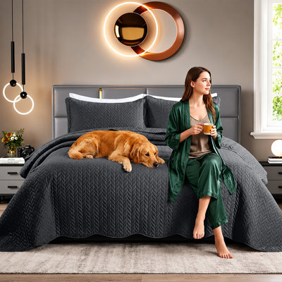 Ensemble de couvre-lit en microfibre embossée