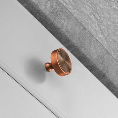Raga Round Knob