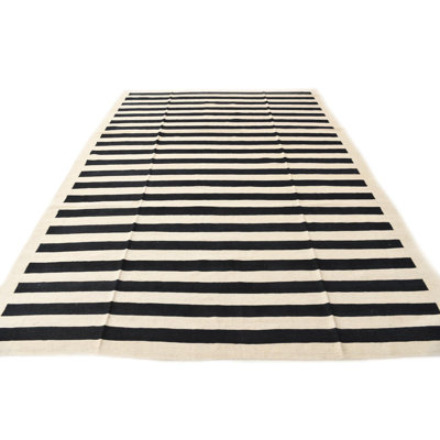 Tapis noir et blanc Osbourne