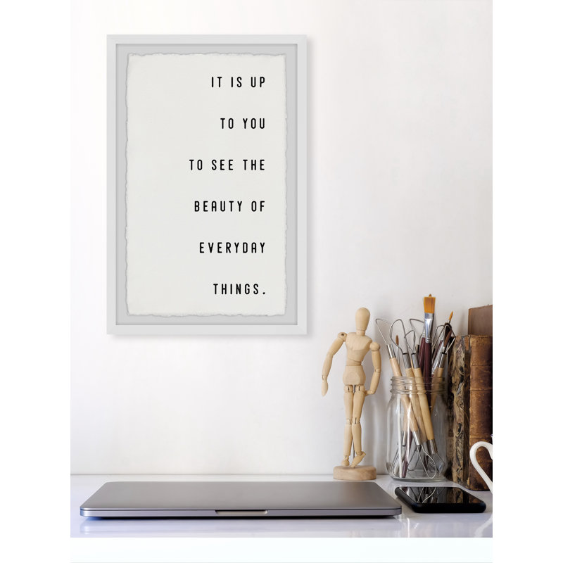 Reproduction d’art textuel sur papier encadrée « see the Beauty », H 18 po x l 12 po x P 1,5 po