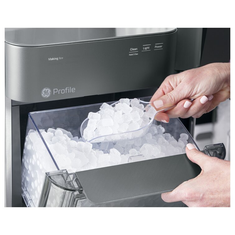 Cleaning and Descaling your GE Profile™ Opal™ Nugget Ice Maker