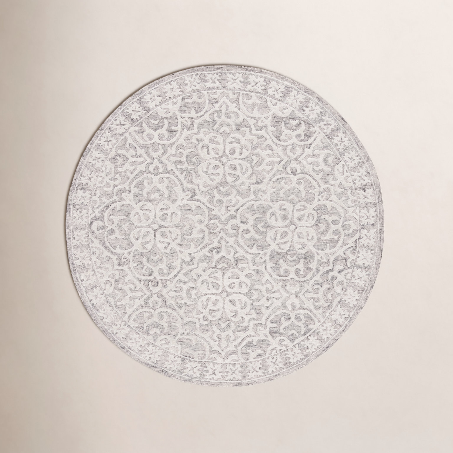 Aude White Damask Hand-Tufted Wool Rug, Round 6'