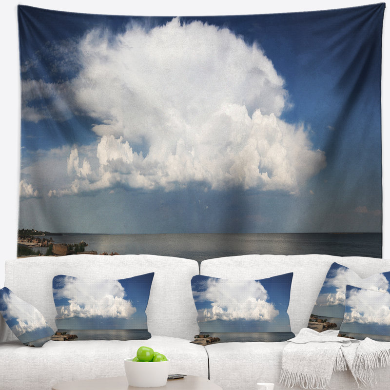 Tapisserie paysage nuage blanc au-dessus de la mer, H 32 po x l 39 po