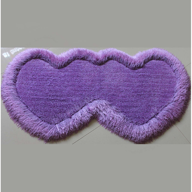 Tapis à poils longs touffeté à la main en forme de cœur de 4 po d'épaisseur