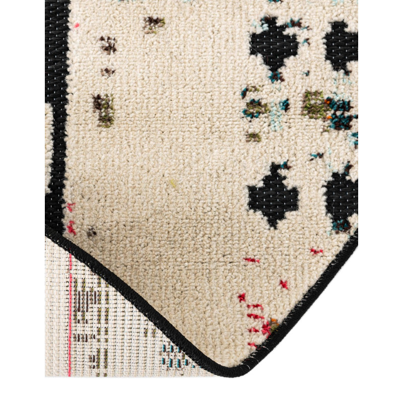 Wrought Studio Sebaa Marelda Indoor/Outdoor Area Rug, Round 6'1"