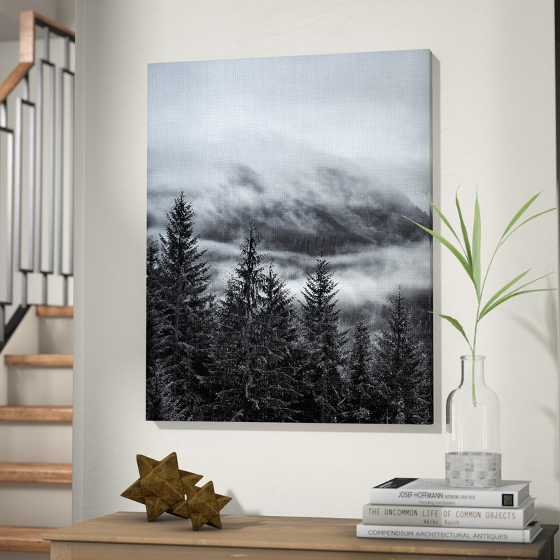 «Snowy Mountain Pine», reproduction de photo, H 30 po x l 24 po x P 1,5 po, Toile