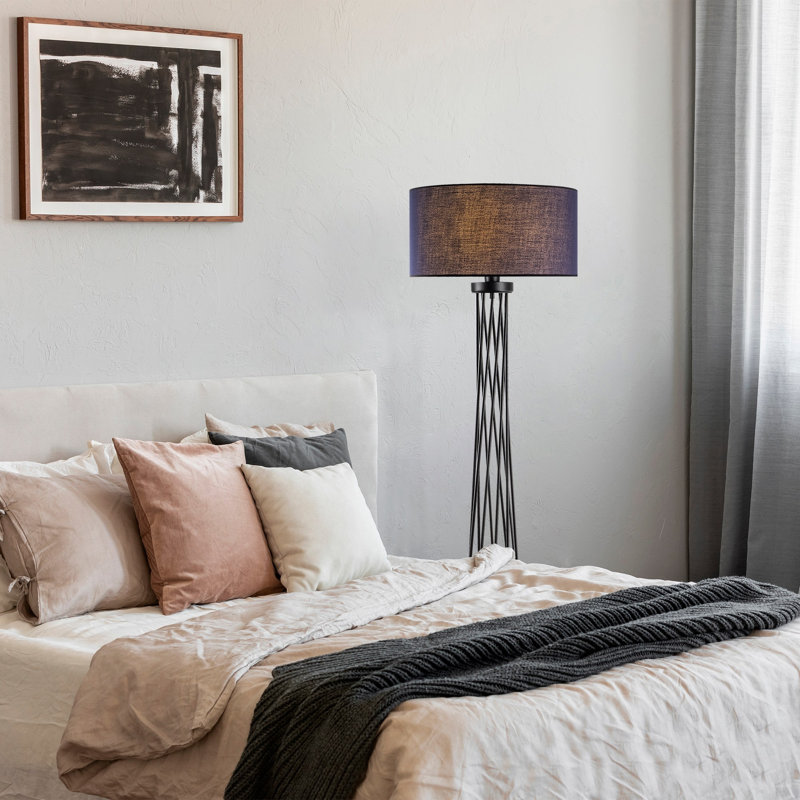 68.78'' Black Traditional Floor Lamp, Pink