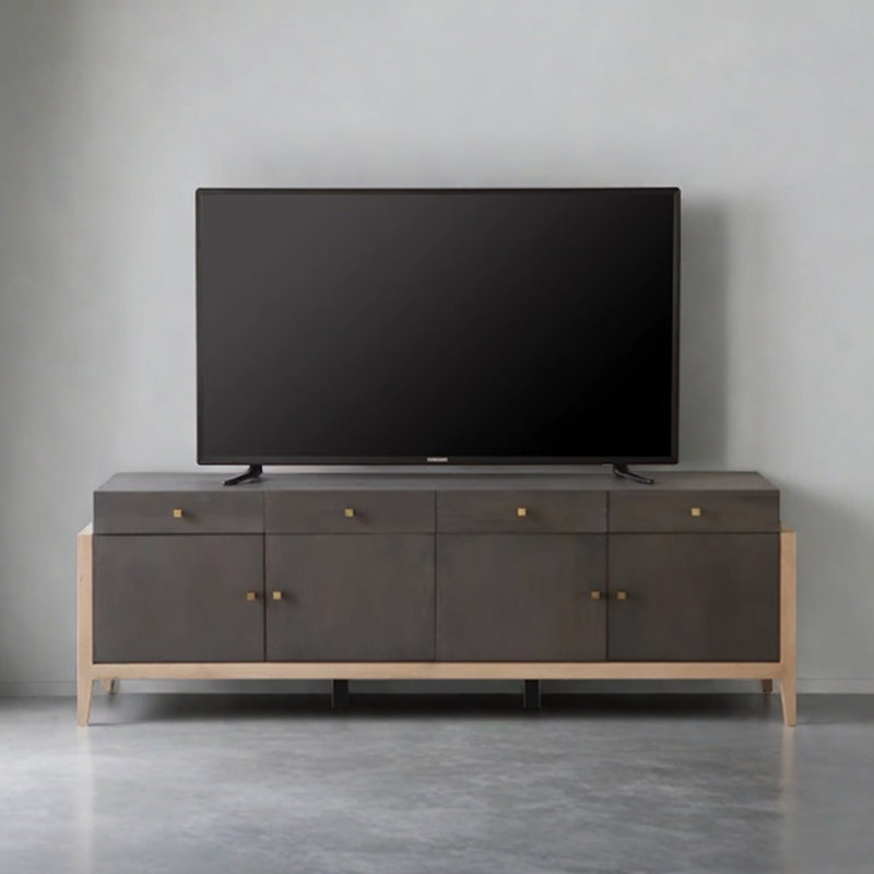 Meuble télé en bois massif au design minimaliste