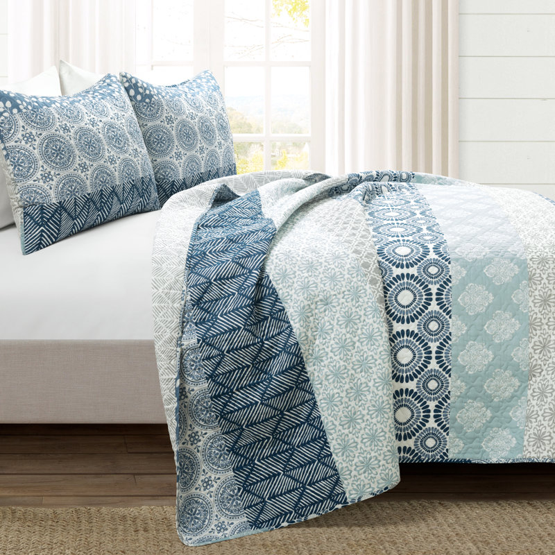 Bohemian 100% Cotton Reversible 3-Piece Quilt Set, Full/Queen Quilt + 2 Standard Shams, Navy/Blue Geometric