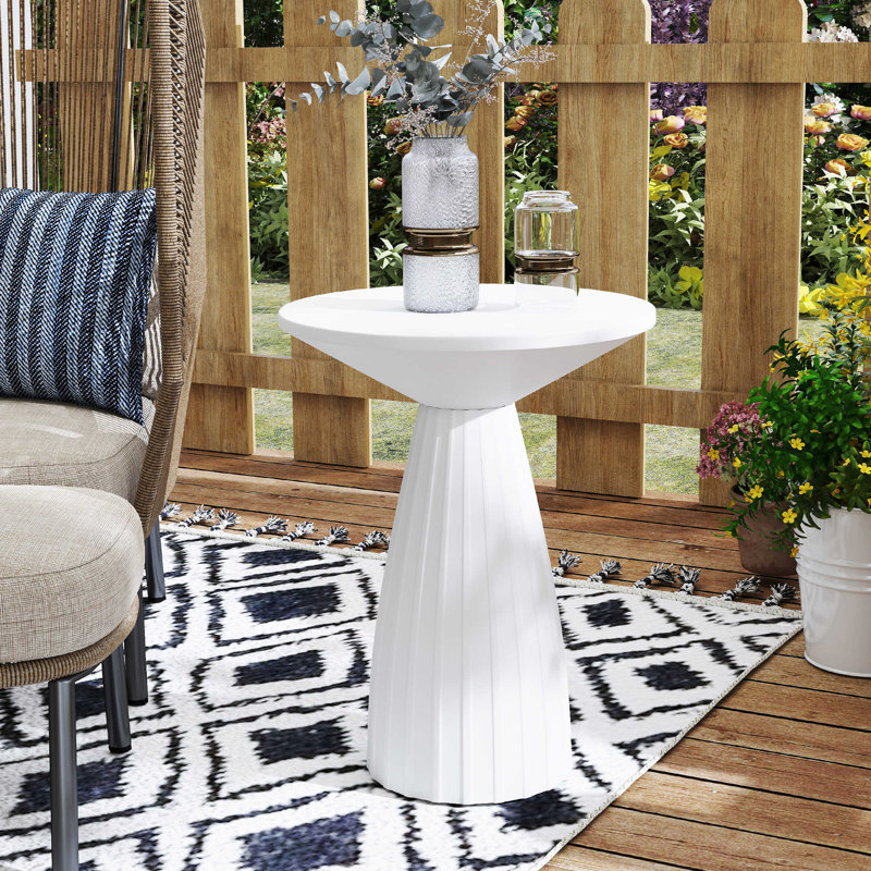 Small Patio Side Table, Metal Outdoor Side Table No Assembly, White