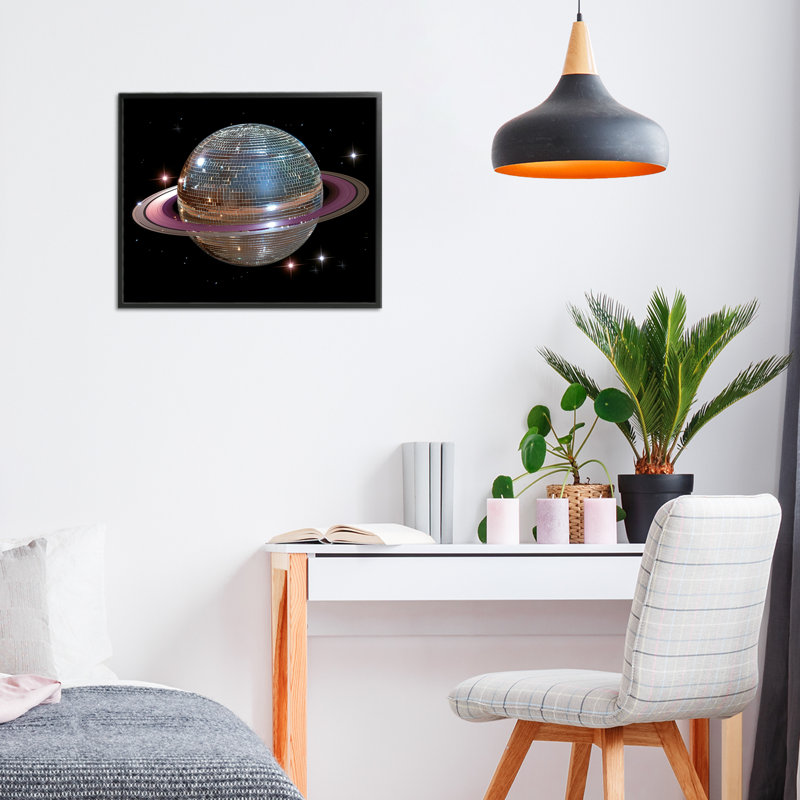 Boule disco planète giclée, design par Decent Exposures, H 11 po x l 14 po, Giclée encadrée noir minuit