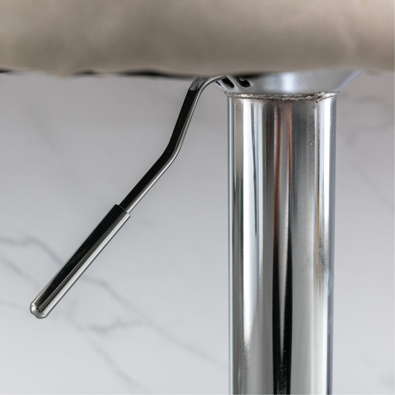Tabourets pivotants en polyuréthane avec siège réglable pour un confort accru, Beige