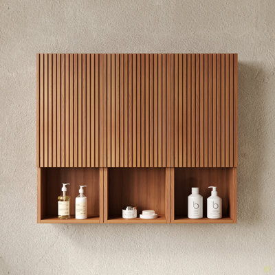L'armoire murale de 41 po pour la salle de bain, composée de 3 armoires avec portes et compartiments ouverts, peut être utilisée en combinaison ou individuellement, convenant à la salle de bain, etc.