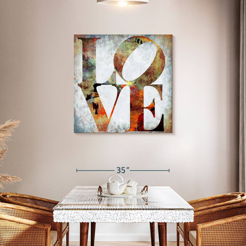 «Love Typographie I», reproduction sur toile, H 36 po x l 36 po x P 1,25 po