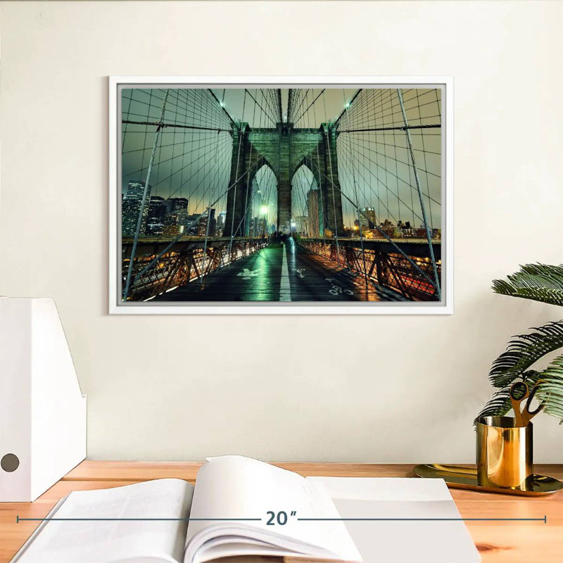 Brooklyn Bridge Nightfall, Cadre flottant blanc, 13 po x 9 po