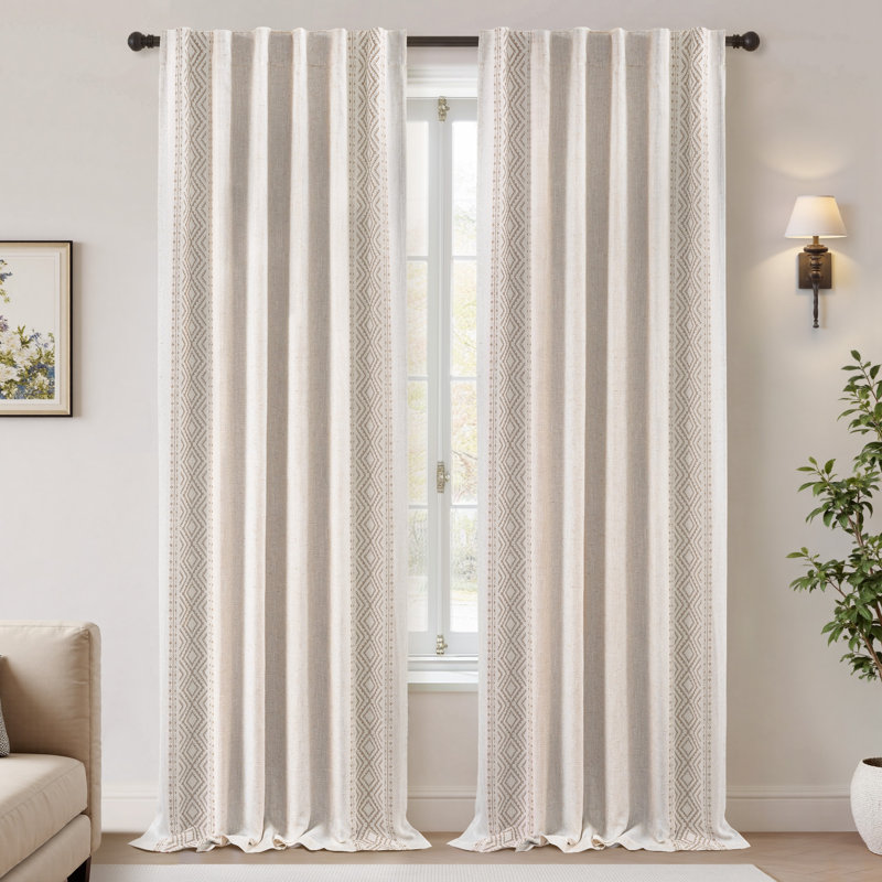 Rideaux occultant en lin Boho, L 52 po x L 96 po, Garniture géométrique beige