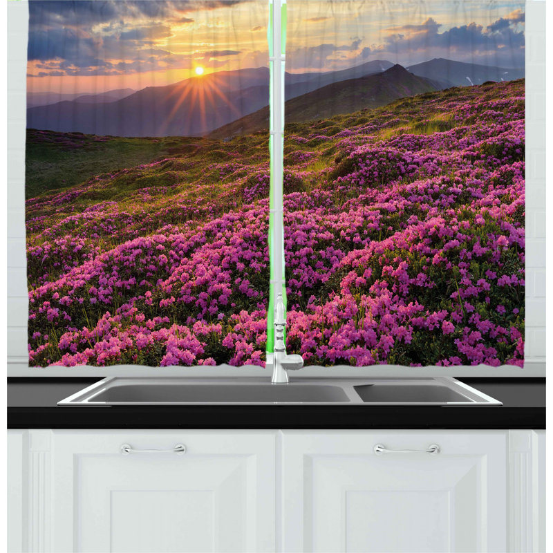 Pointed Kitchen Curtain