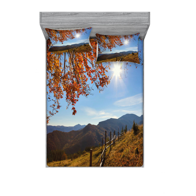 Ensemble de draps Fallen Leaves Over the Mountains Idyllic Fall Day Morning Sunrise Tree Branches