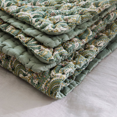 Throw Blanket