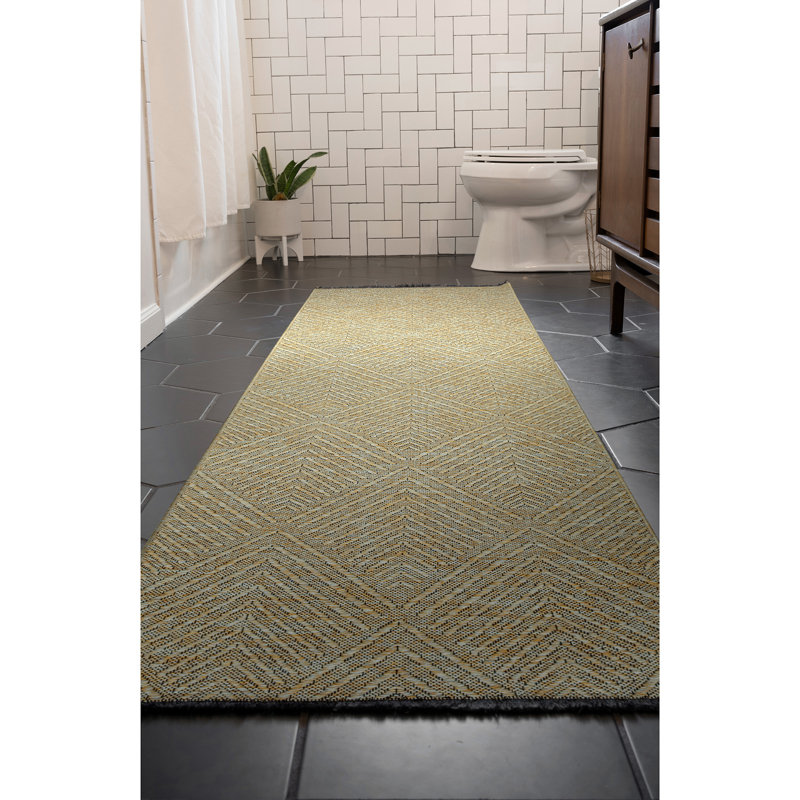 Brenly Geometric Machine Washable Non Skid Indoor Area Rug - Green, Runner 2'3" x 7'7"