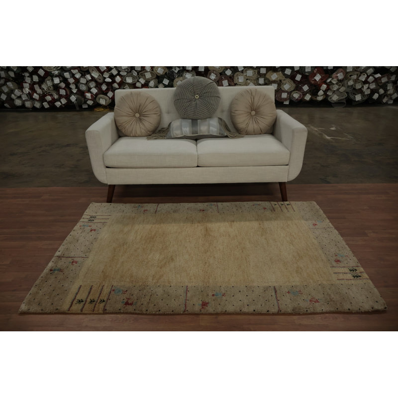 Tapis oriental neutre de style Gabbeh 4 x 6 avec cadre décoratif complexe