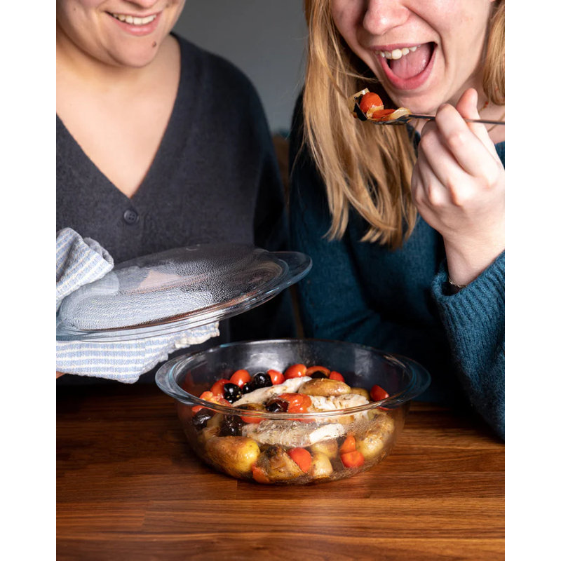 PyrexÂ® 4 in 1 Collection Round Casserole Capacity Base + Lid Glass, 1.3 L
