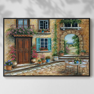 " Tuscan Courtyard "