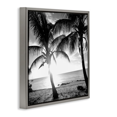 «Sunlit Palm Silhouettes» par Susan Bryant