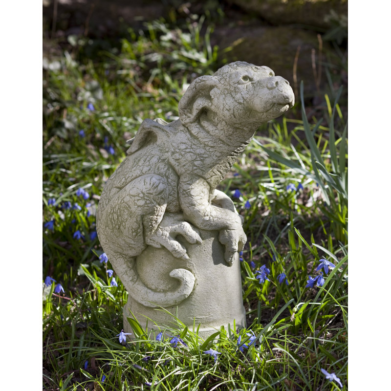 Puddles Statue, English Moss