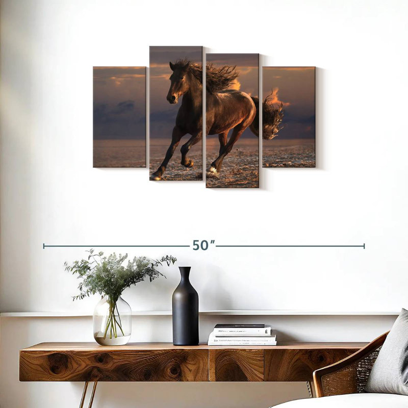Sandy Beach Horse, H 22 po x l 36 po