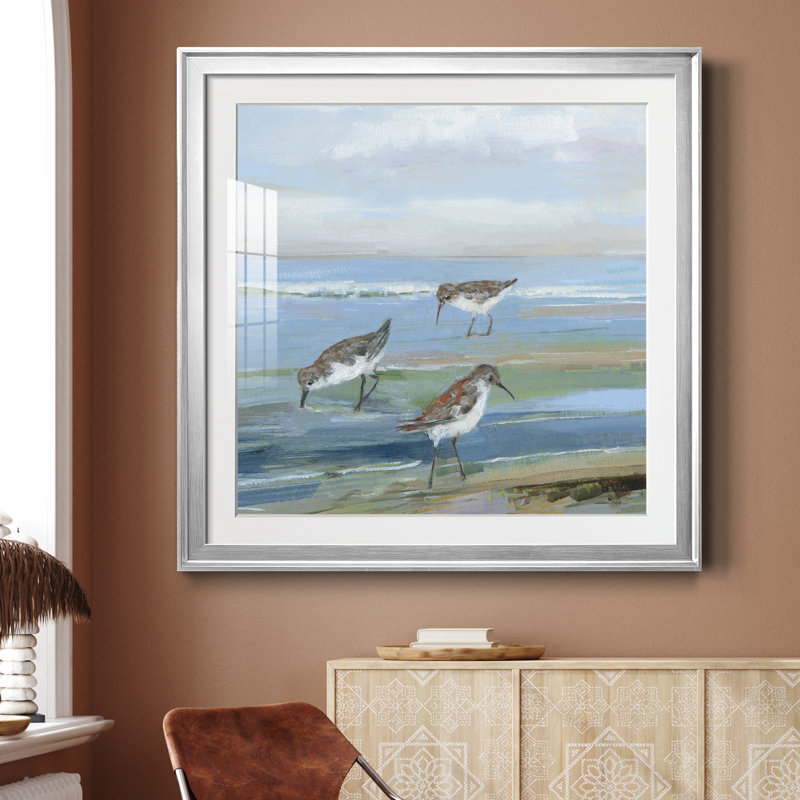 Seabird Beach I - peinture encadrée, Toile encadrée argentée, H 30,5 po x l 30,5 po x P 1,5 po