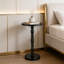 Table d'appoint ronde en bois massif avec base antidérapante, table à boissons à piédestal moderne pour petits espaces, table de bout décorative pour salon, chambre à coucher et canapé